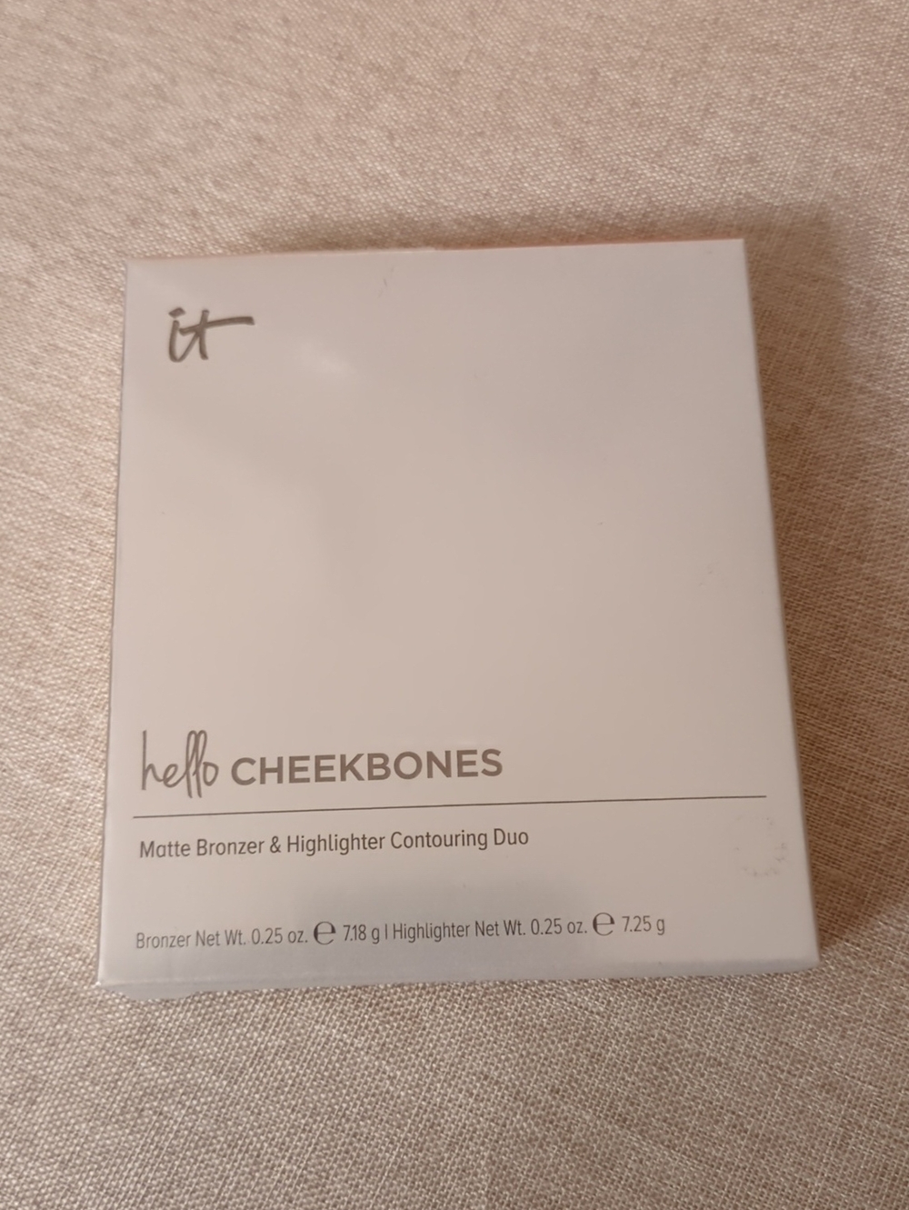 IT HelloCheekbones Matte Bronzer & Highlighter Contouring Duo